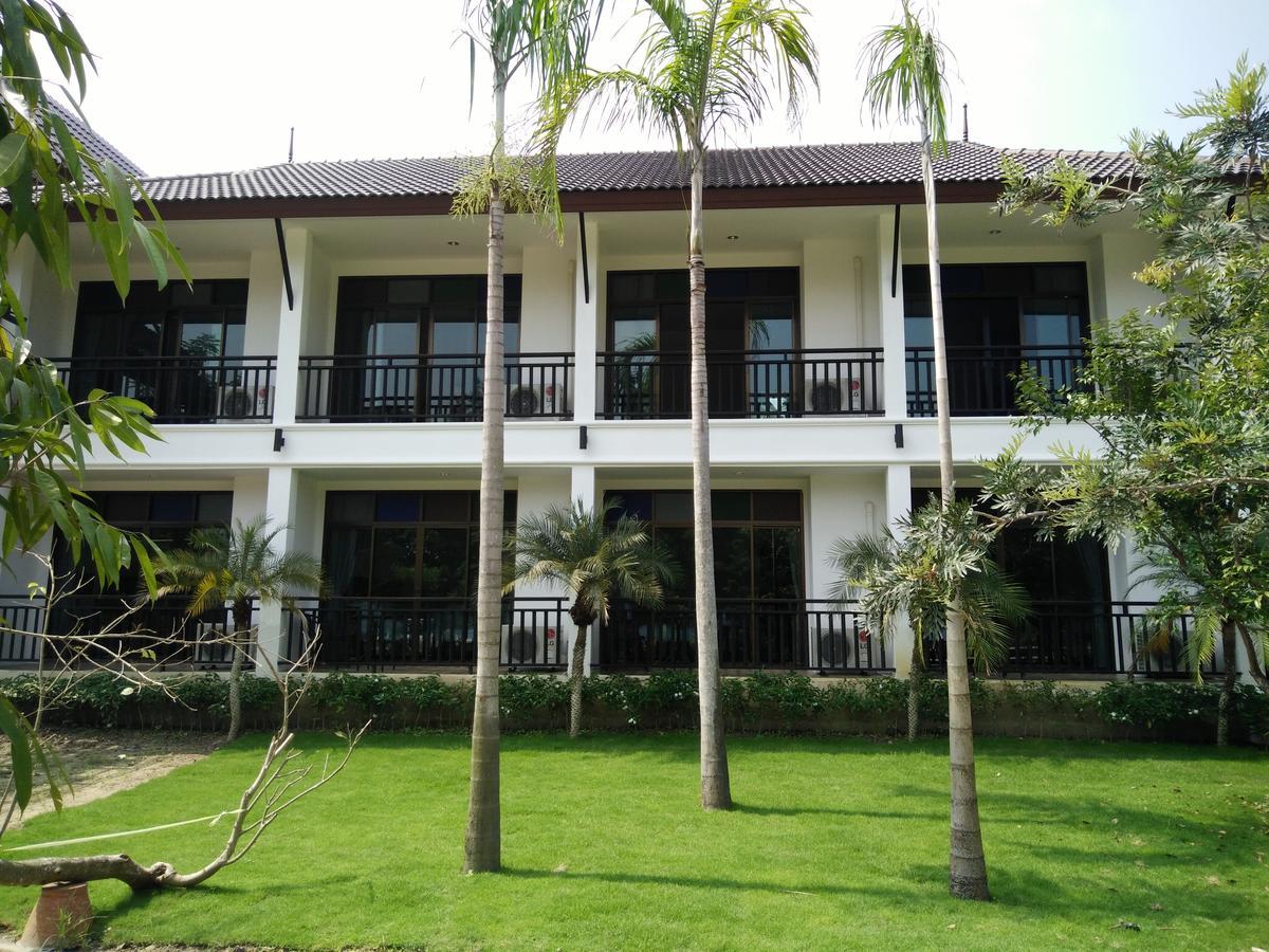 Radateeree Resort Chiang Mai Bagian luar foto
