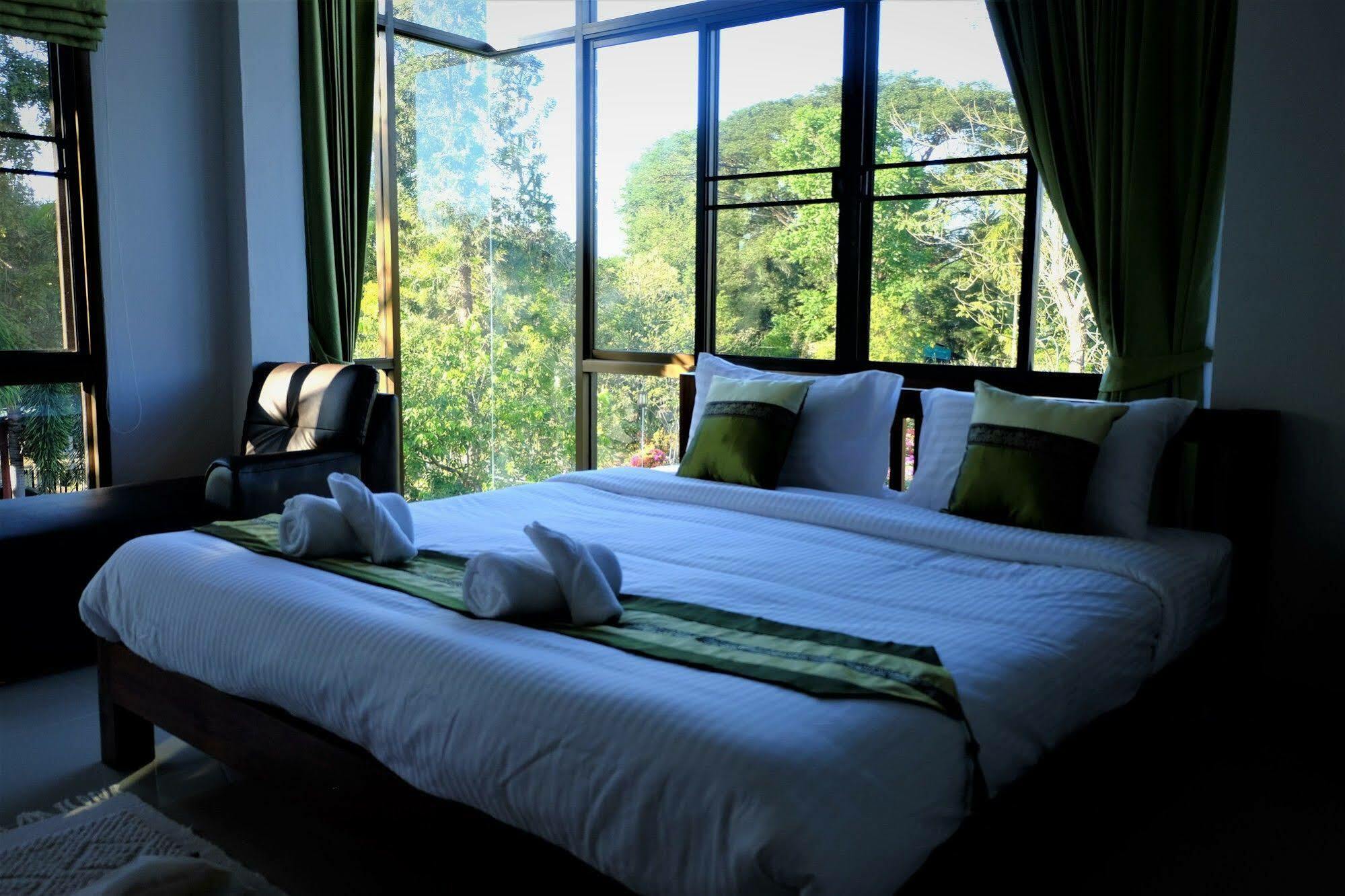 Radateeree Resort Chiang Mai Bagian luar foto